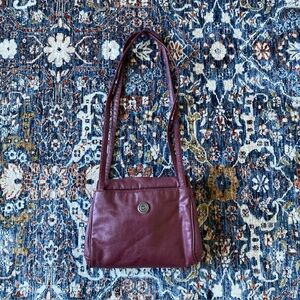 CAPEZIO Vintage Deep Burgundy Red Crossbody Shoulder Purse Bag Zip Closure